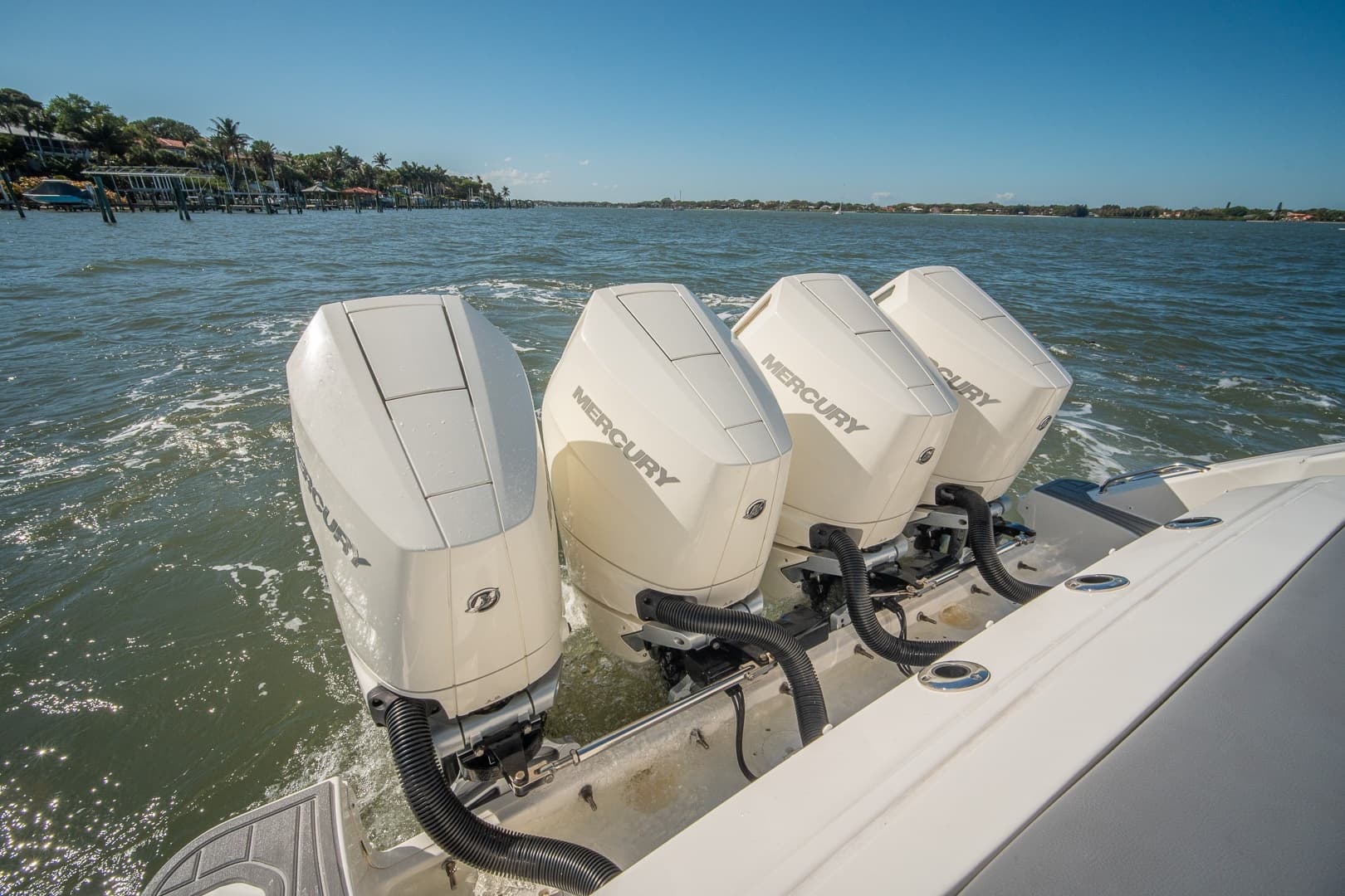 2024 Boston Whaler 380 Realm photo 30