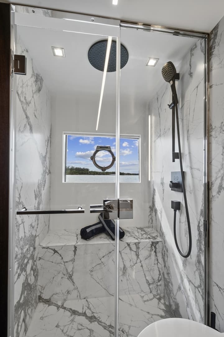 2022 Astondoa photo 48