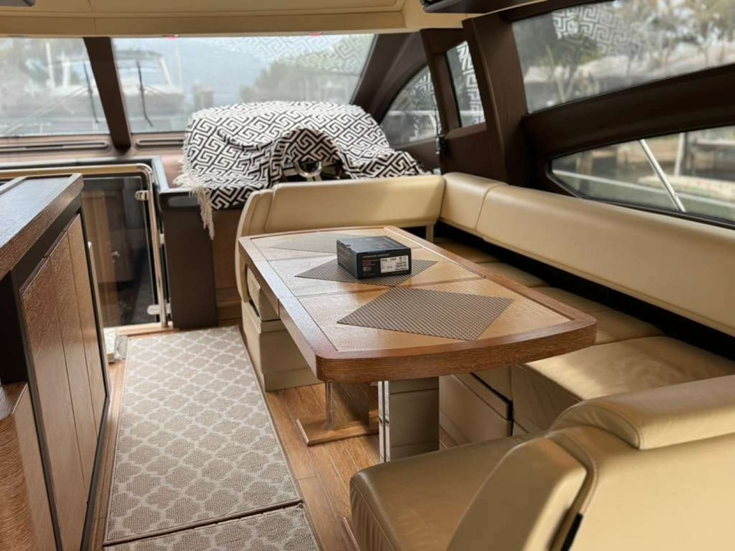 2014 Azimut 64 photo 16