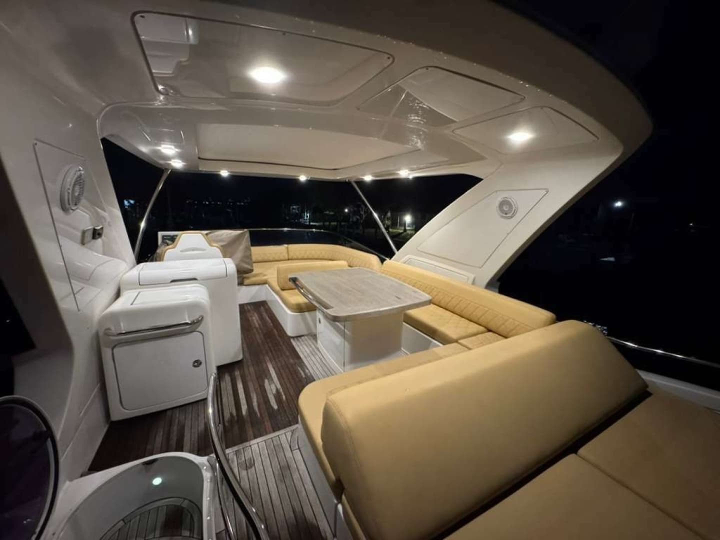 2014 Azimut 64 photo 12
