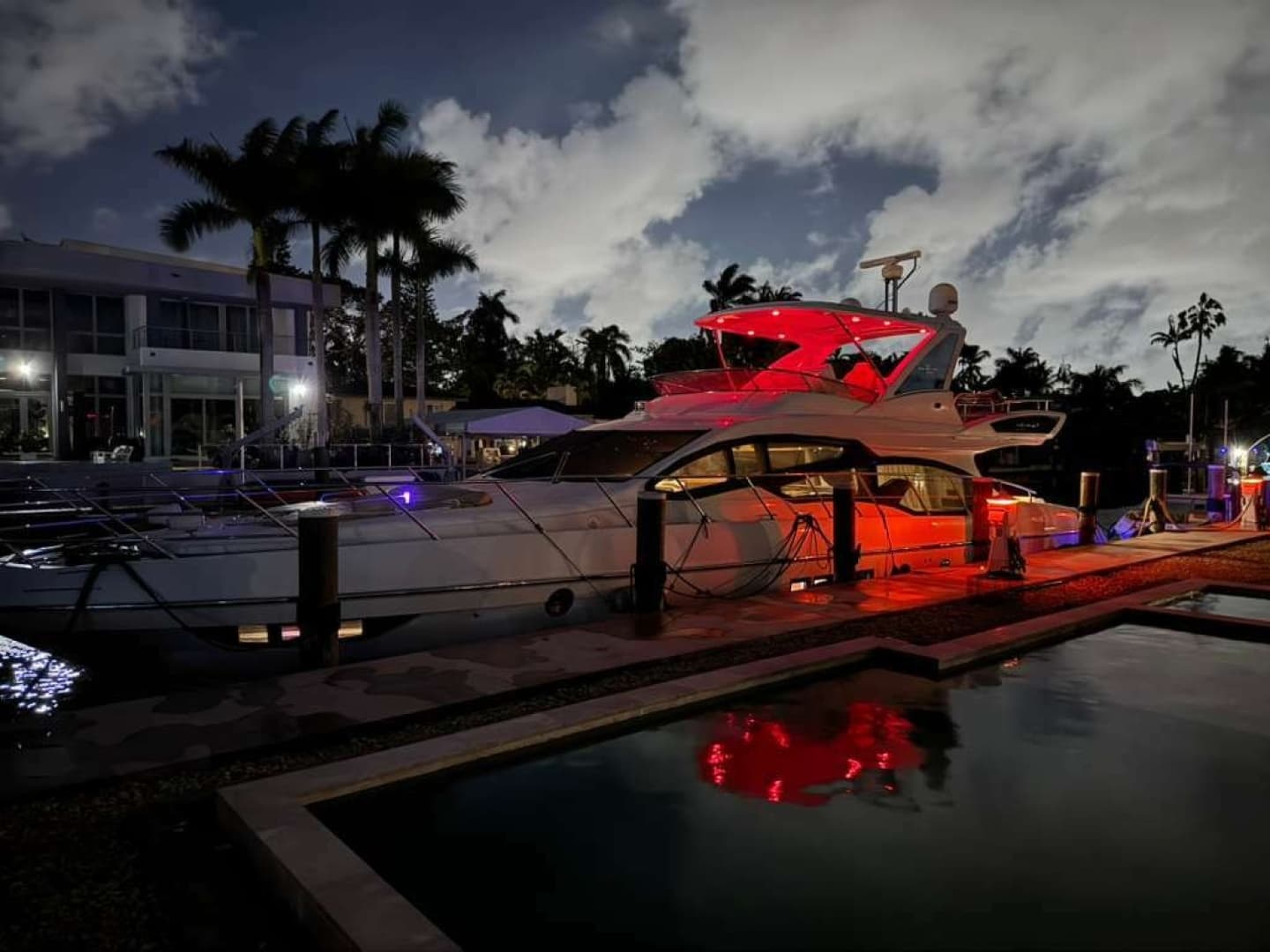 2014 Azimut 64 photo 2