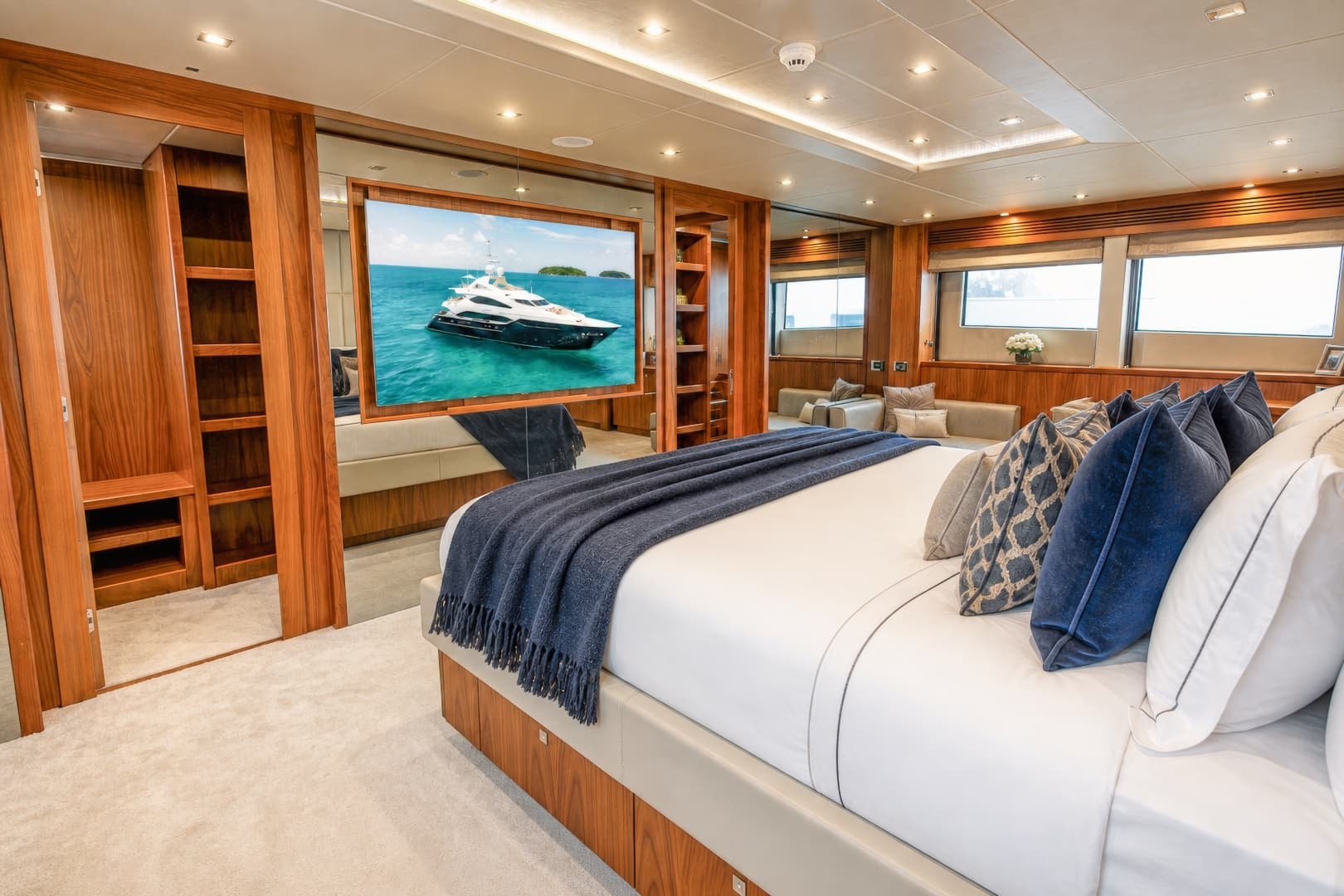 2014 Sunseeker 131 photo 14