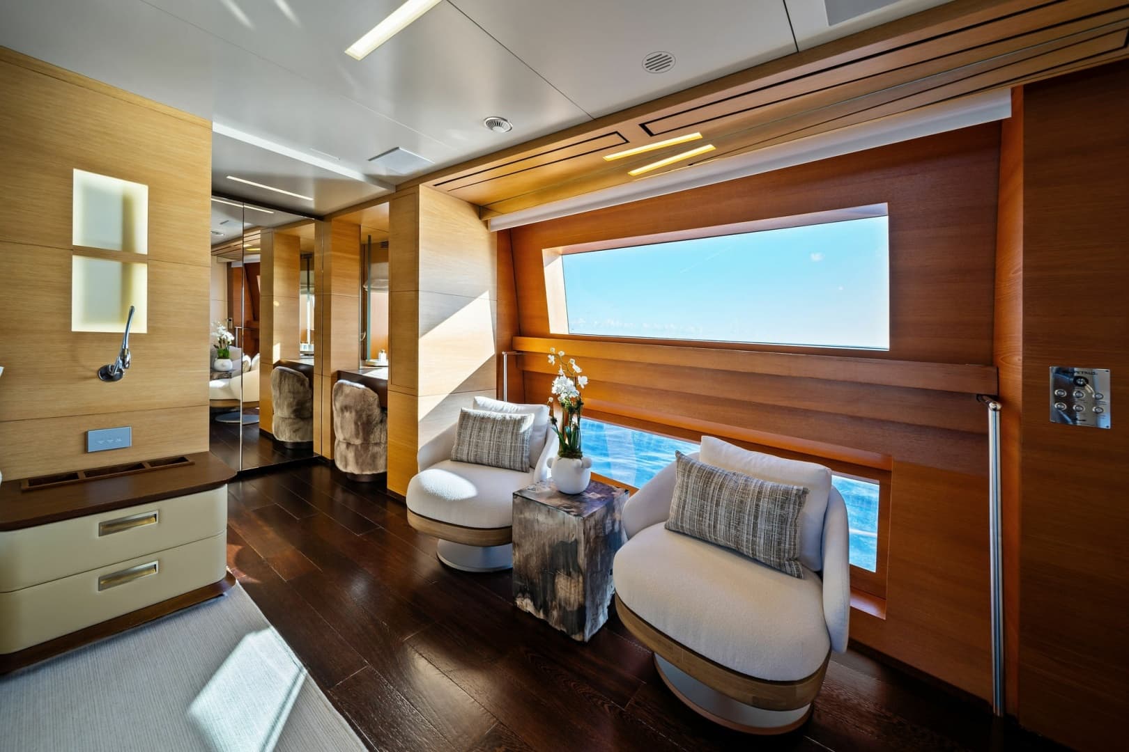 2012 Benetti Classic Supreme 132 photo 38