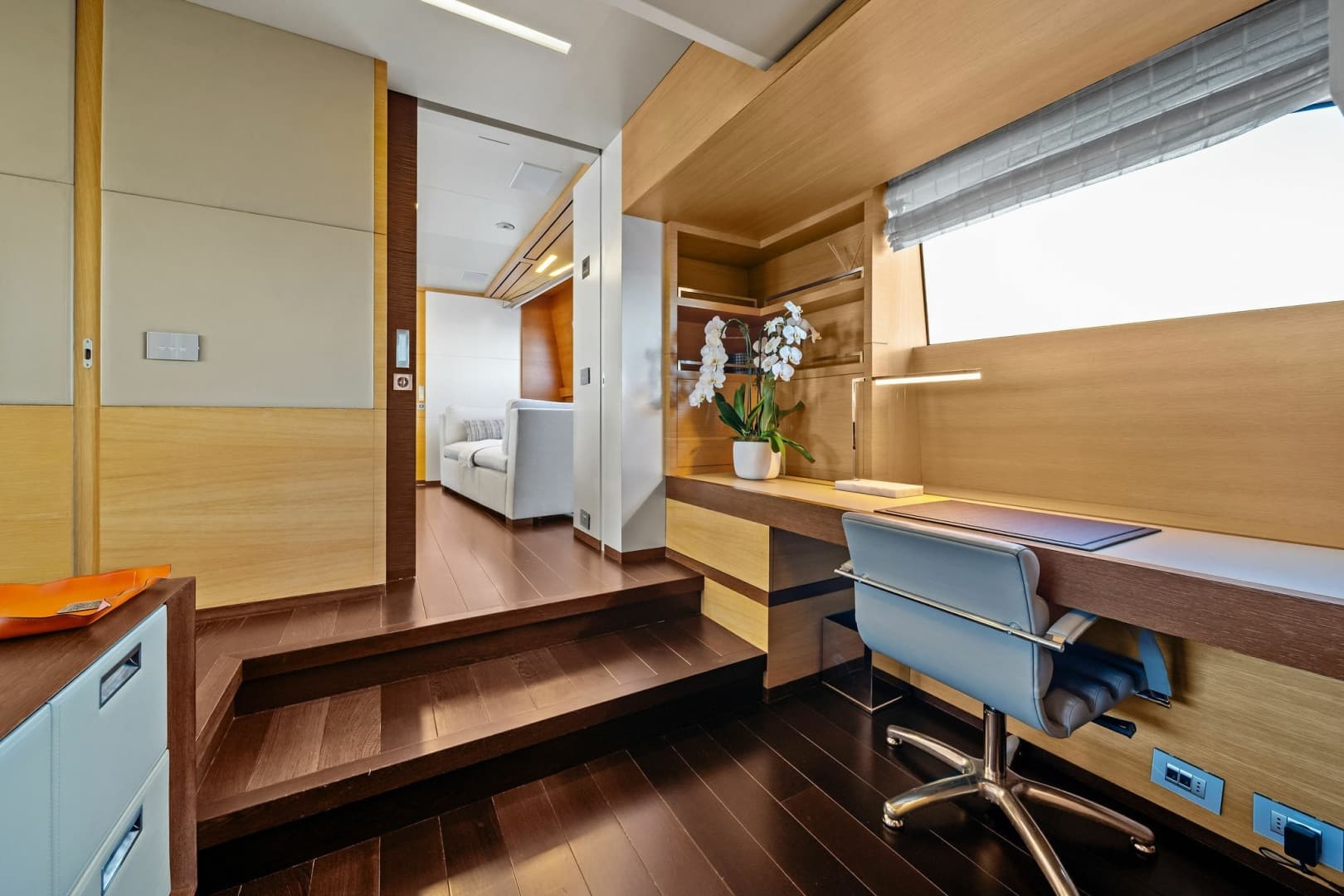 2012 Benetti Classic Supreme 132 photo 40