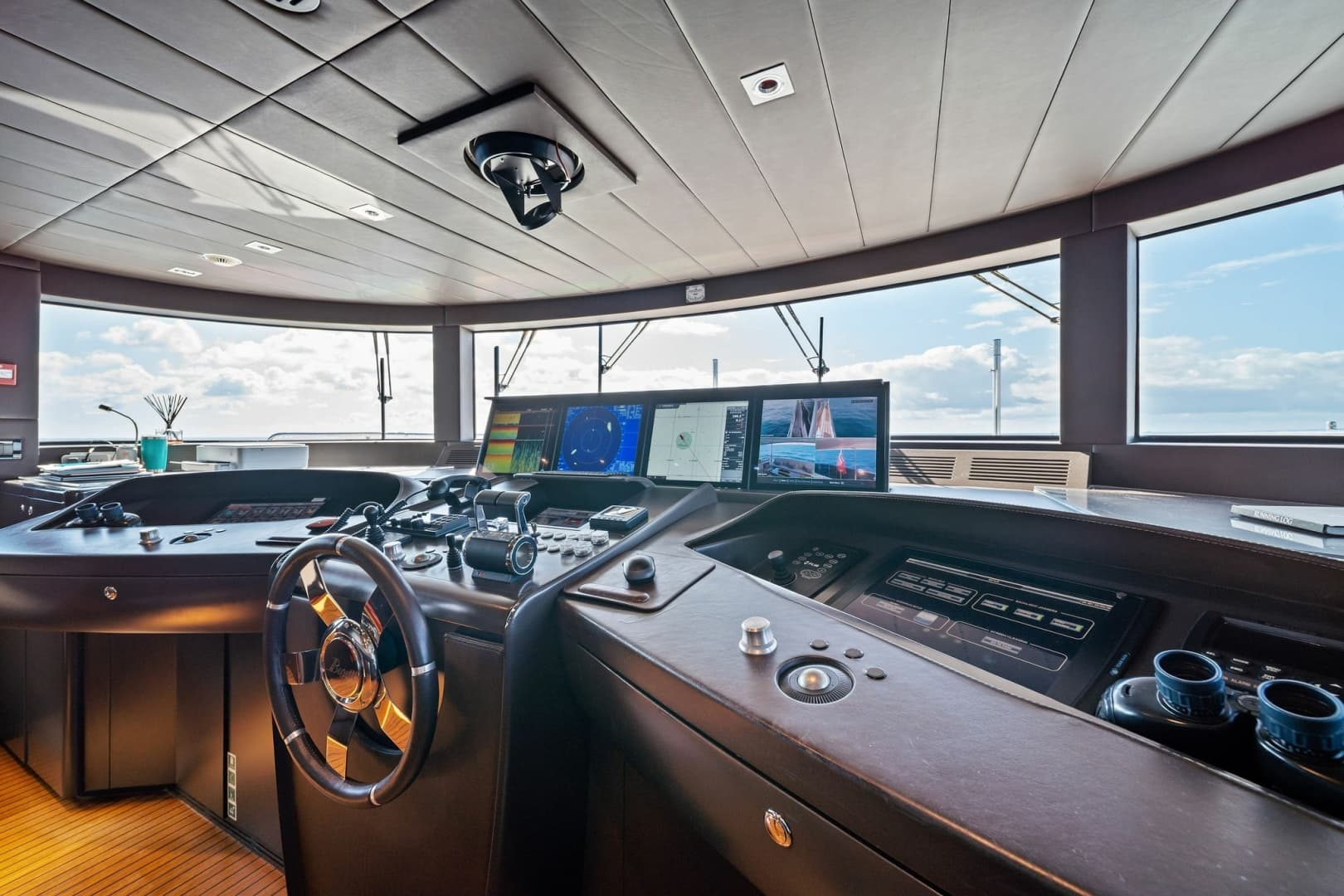 2012 Benetti Classic Supreme 132 photo 54