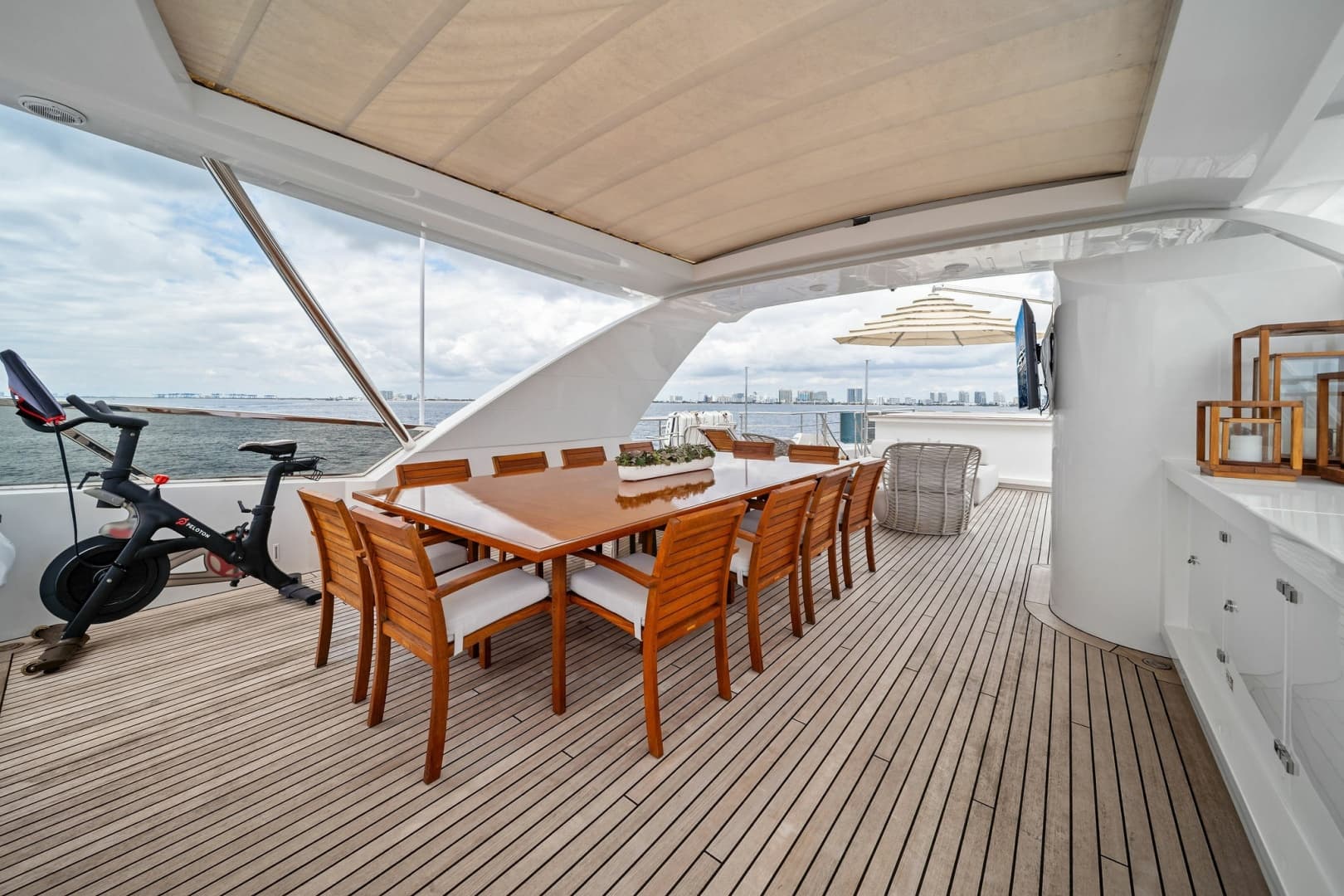 2012 Benetti Classic Supreme 132 photo 19