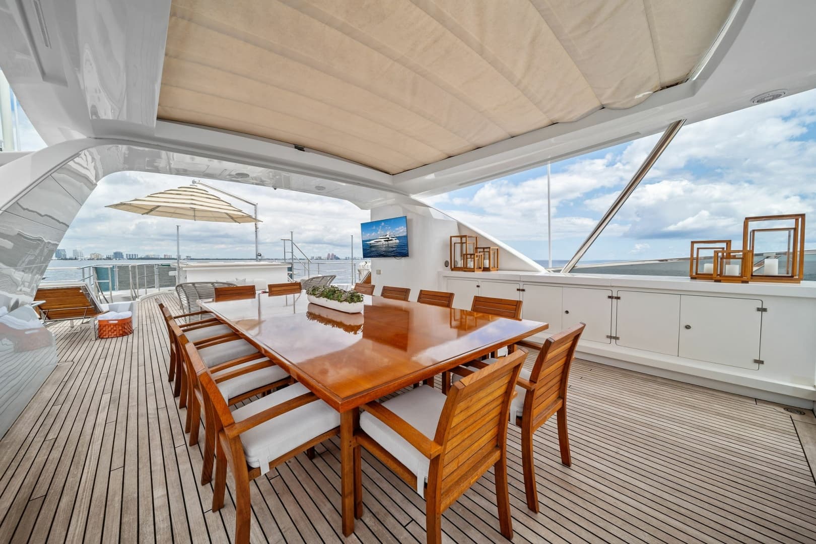 2012 Benetti Classic Supreme 132 photo 14