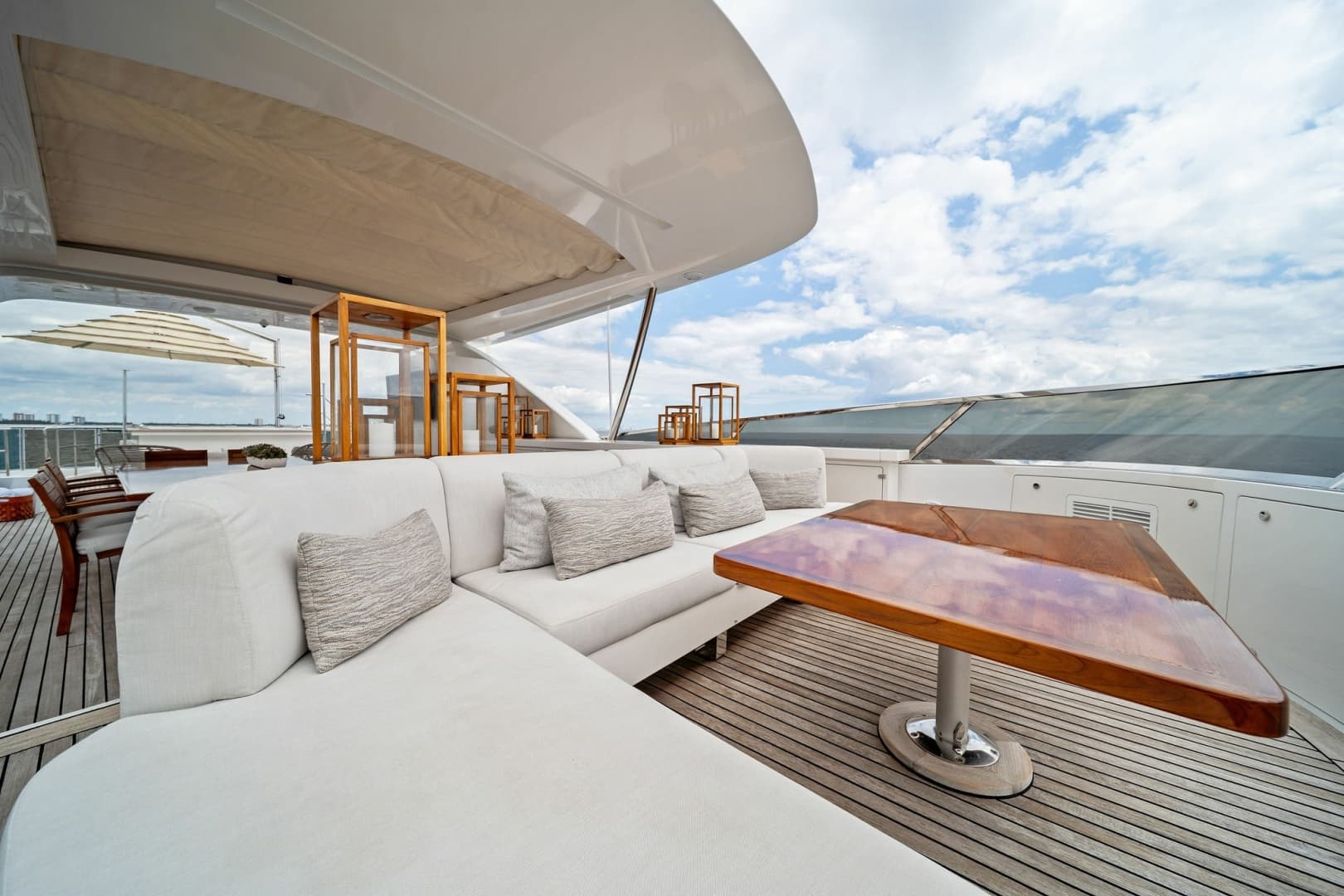 2012 Benetti Classic Supreme 132 photo 15