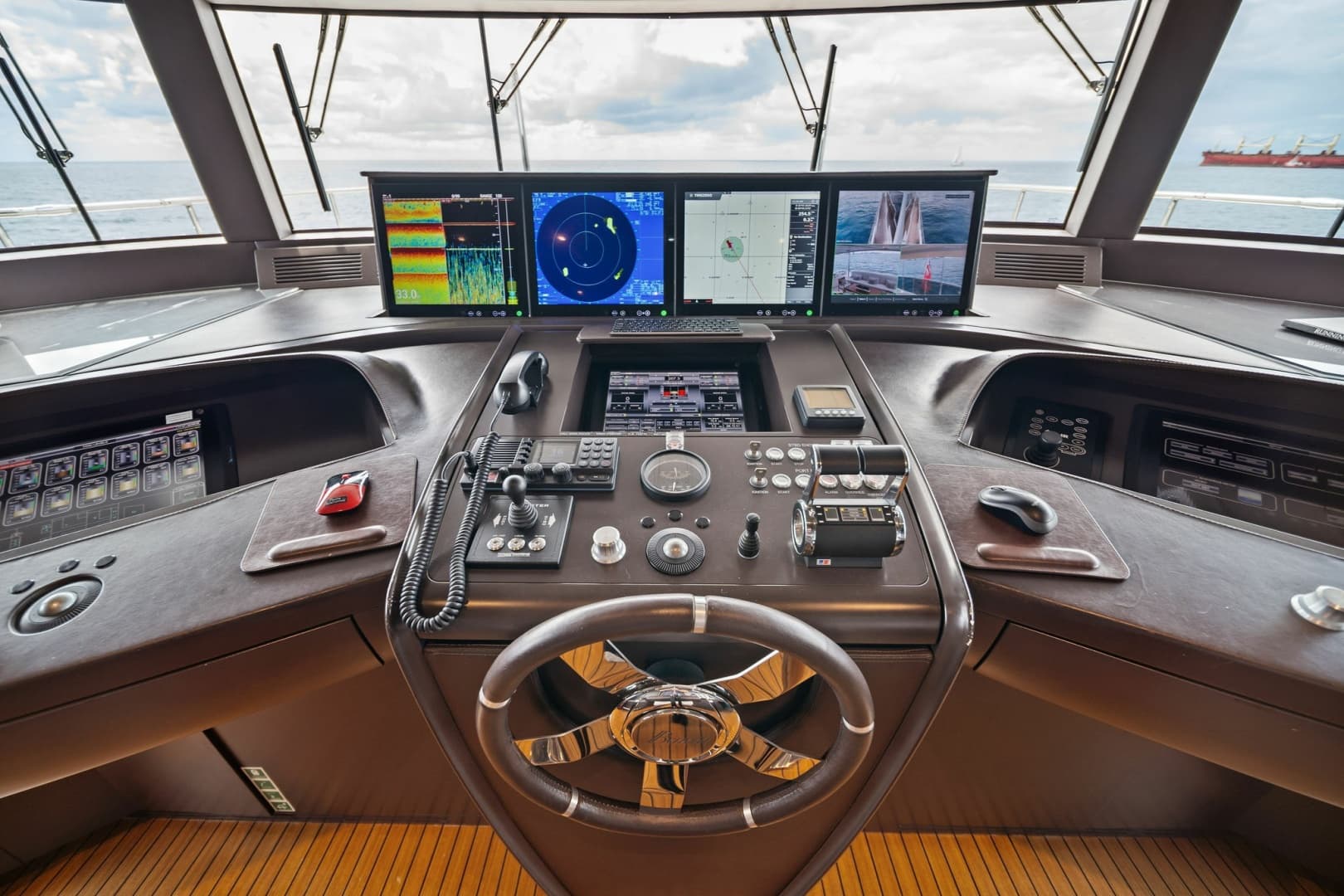 2012 Benetti Classic Supreme 132 photo 51