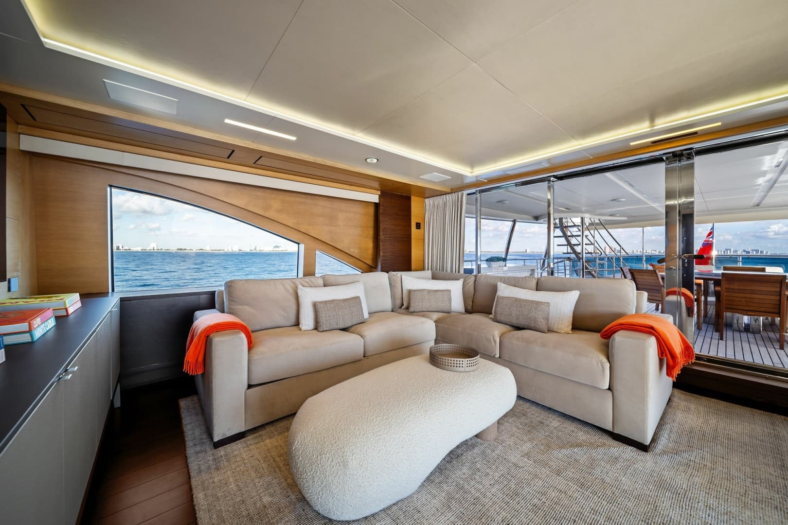 2012 Benetti Classic Supreme 132 photo 32