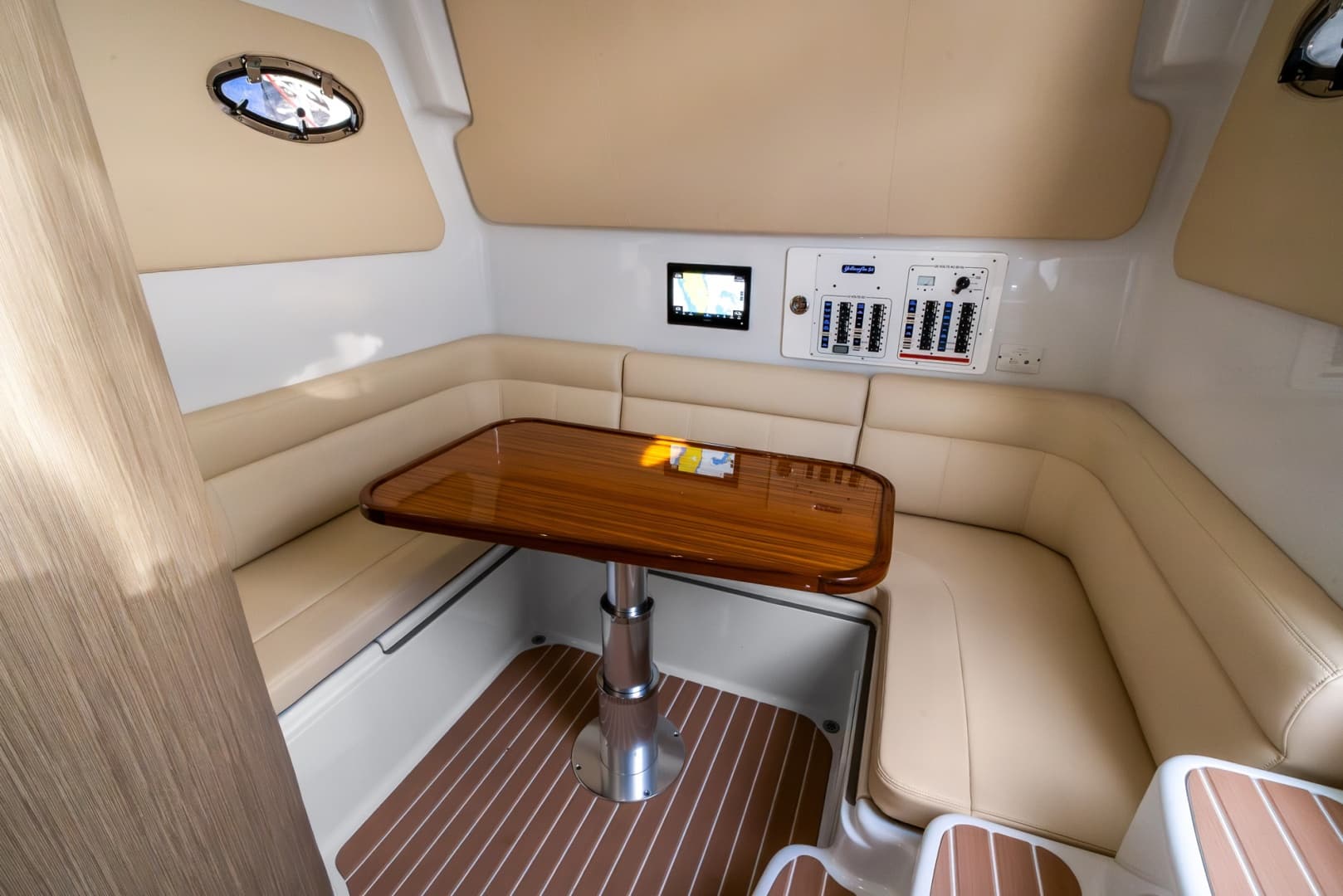 2024 Yellowfin 54 Offshore photo 53