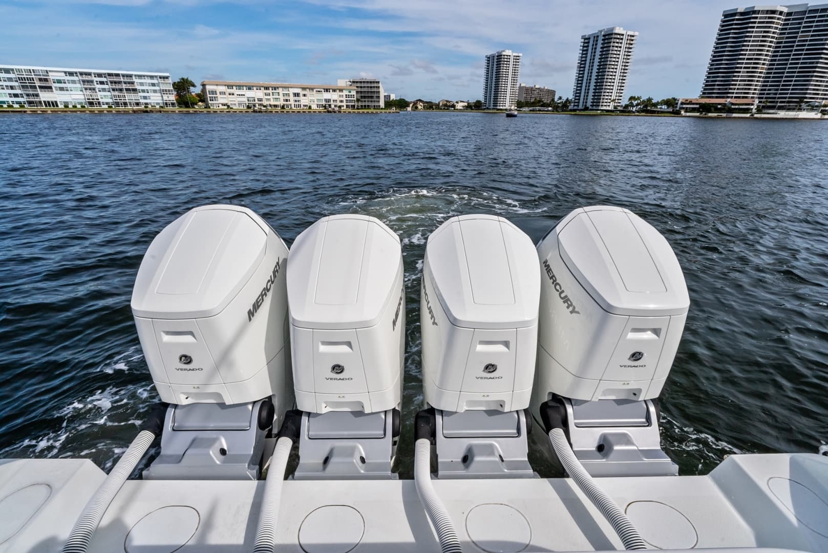 2024 Yellowfin 54 Offshore photo 34