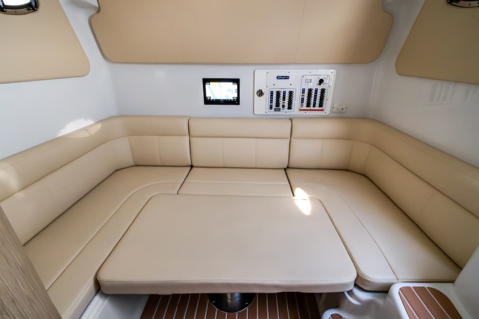 2024 Yellowfin 54 Offshore photo 49