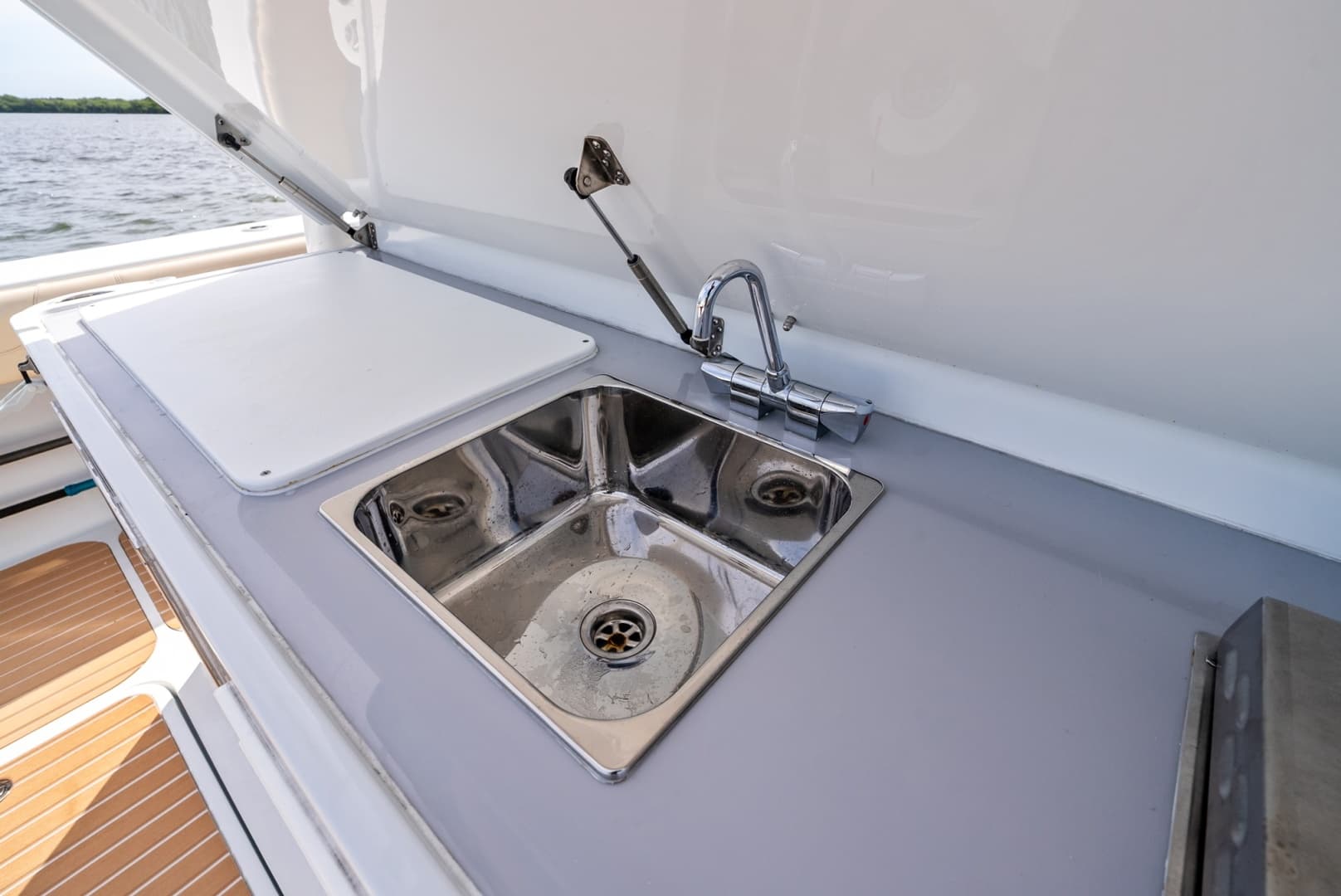 2024 Yellowfin 54 Offshore photo 44