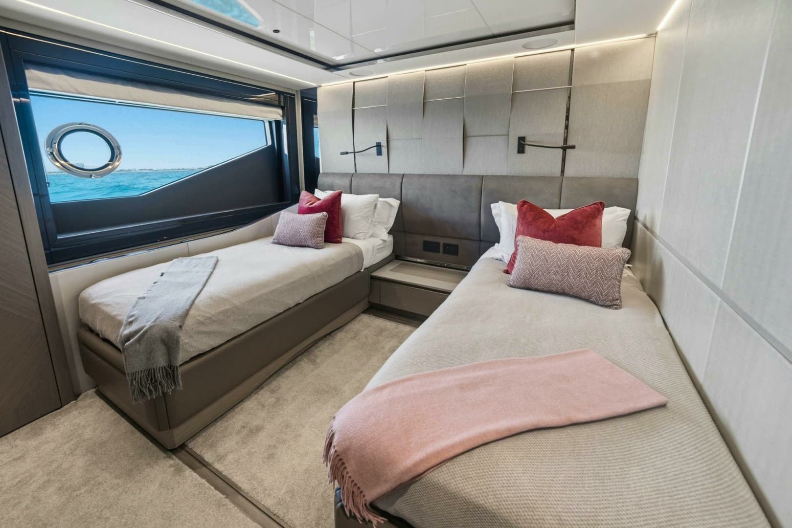 2024 Sunseeker Sunseeker 100 Yacht photo 27