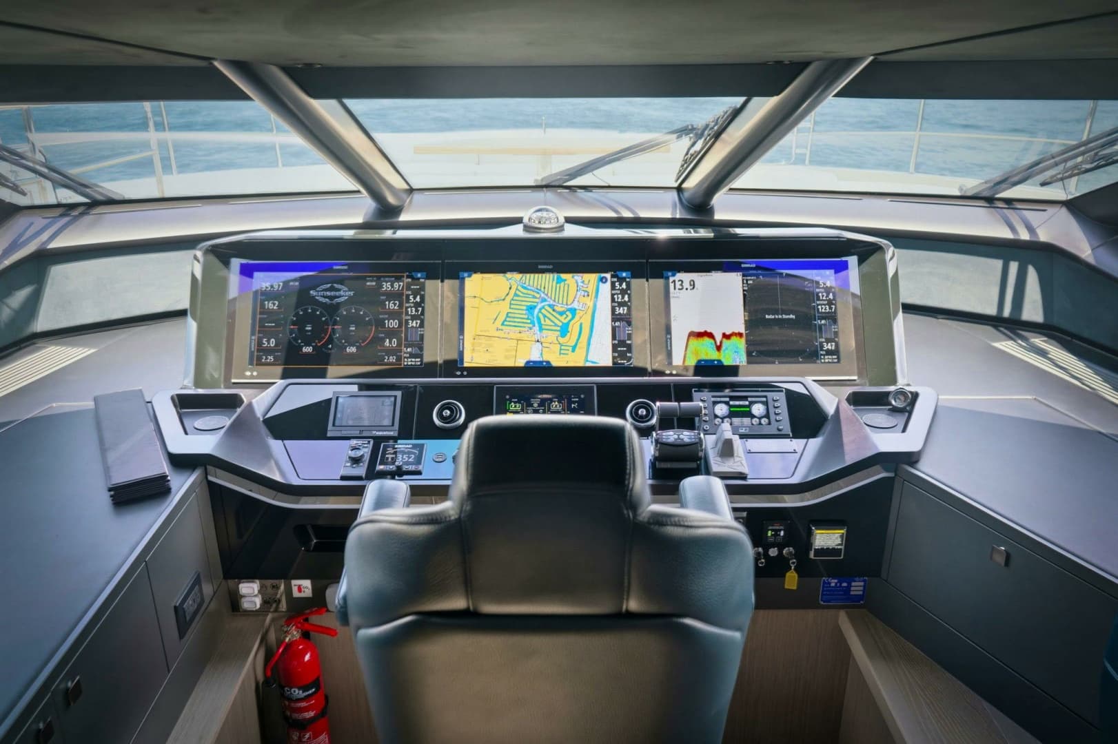 2024 Sunseeker Sunseeker 100 Yacht photo 46