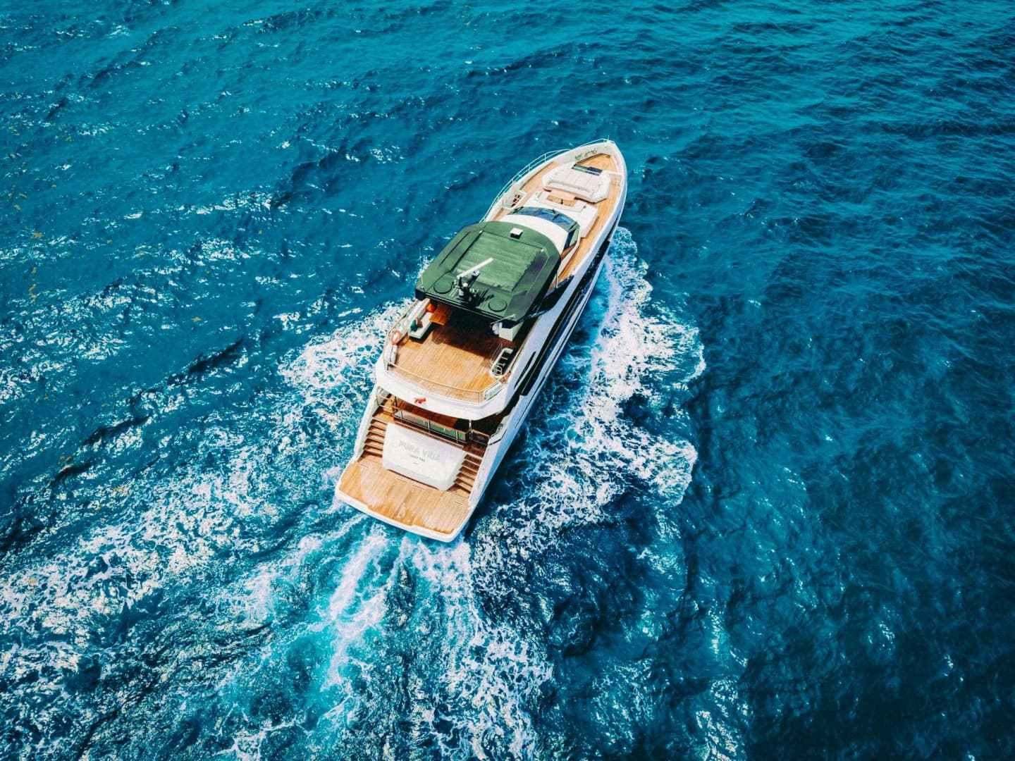 2024 Sunseeker Sunseeker 100 Yacht photo 8