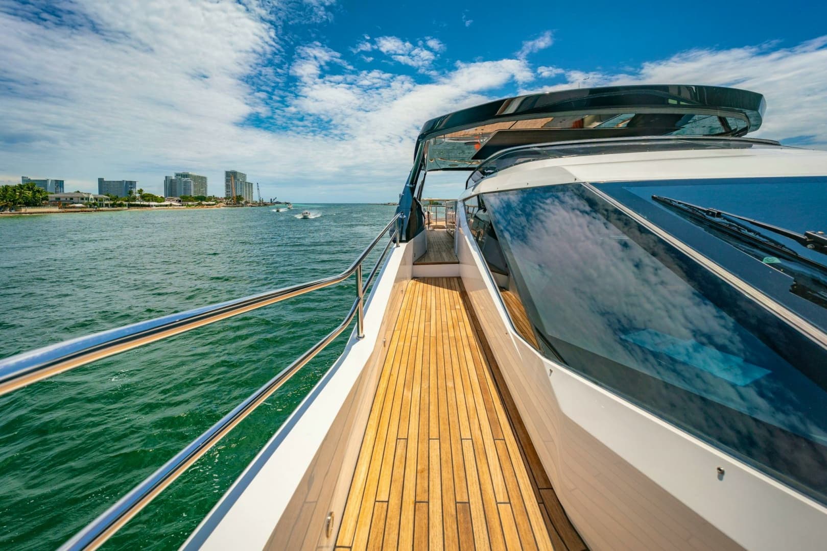 2024 Sunseeker Sunseeker 100 Yacht photo 36