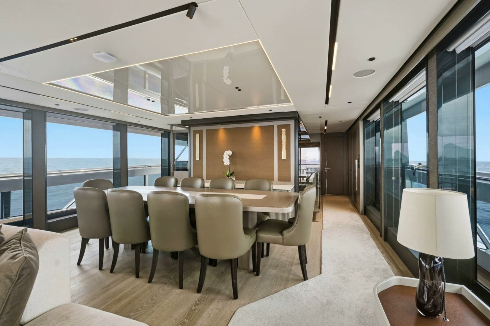 2024 Sunseeker Sunseeker 100 Yacht photo 13