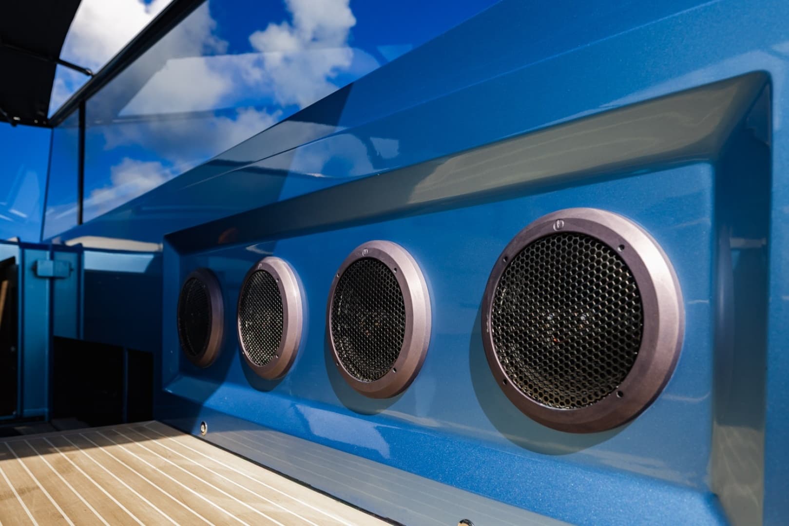 2019 Vanquish Yachts VQ58 photo 26