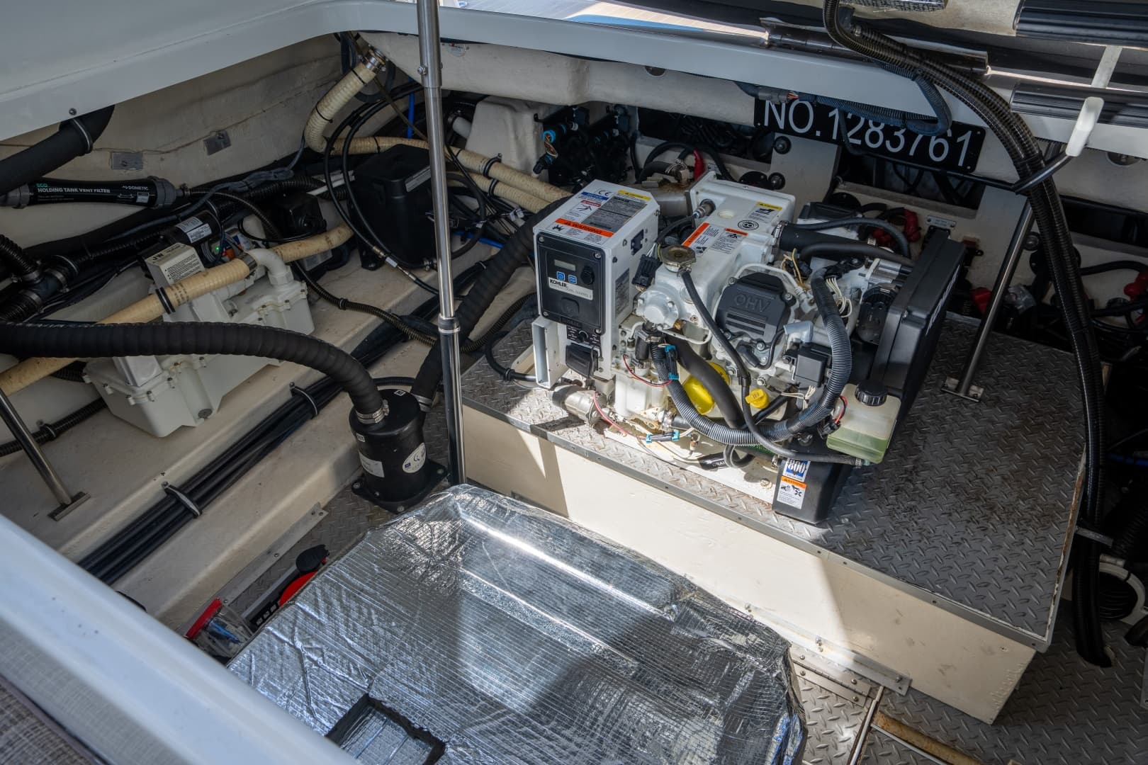 2018 Formula 350 Crossover Bowrider photo 35