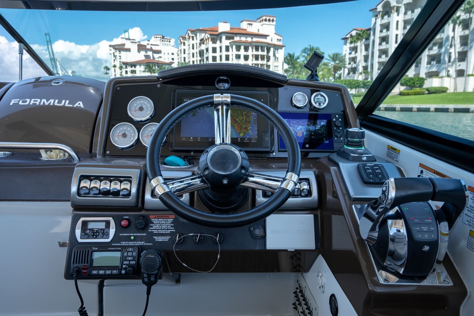 2018 Formula 350 Crossover Bowrider photo 26