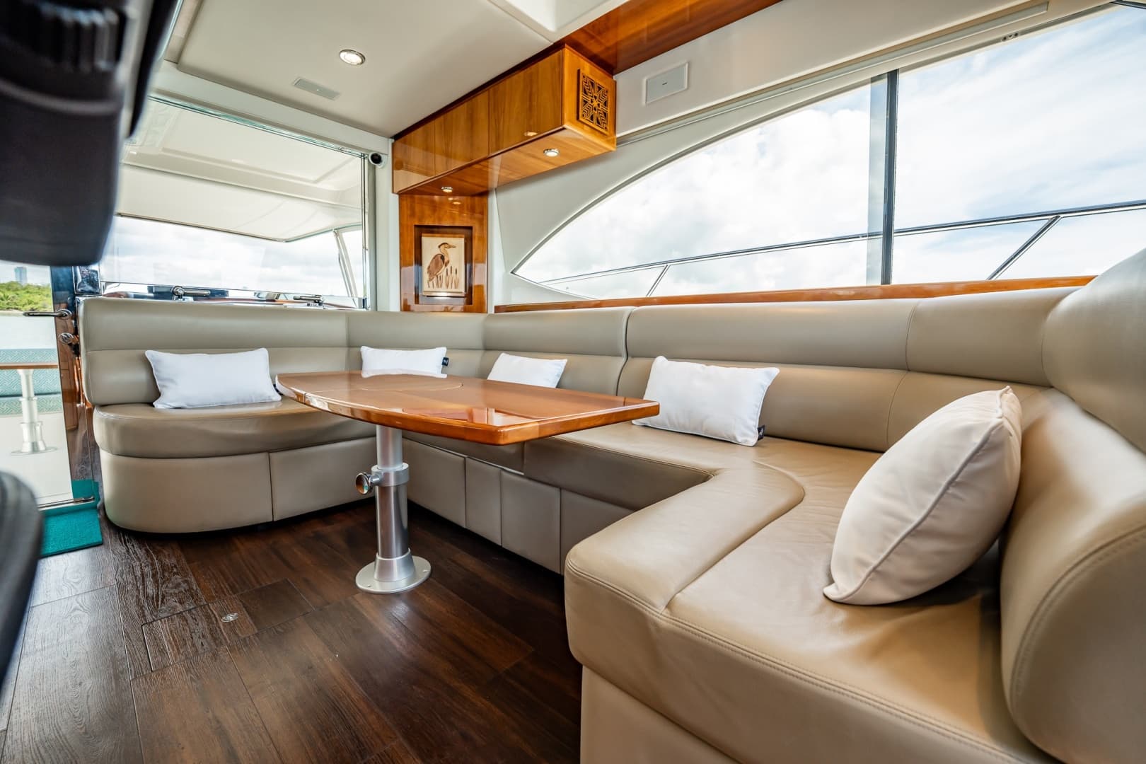 2016 Riviera 5000 Sport Yacht photo 56