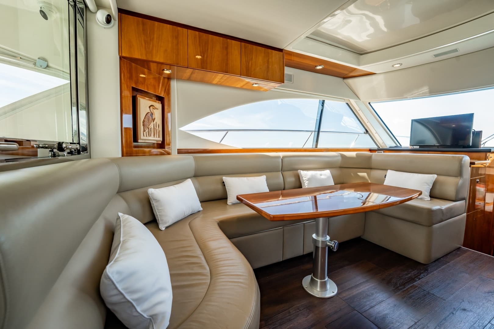 2016 Riviera 5000 Sport Yacht photo 68