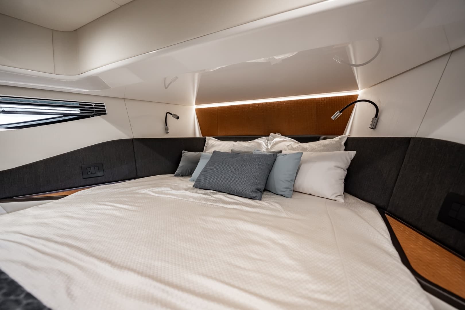 2021 Azimut VERVE 47 photo 48
