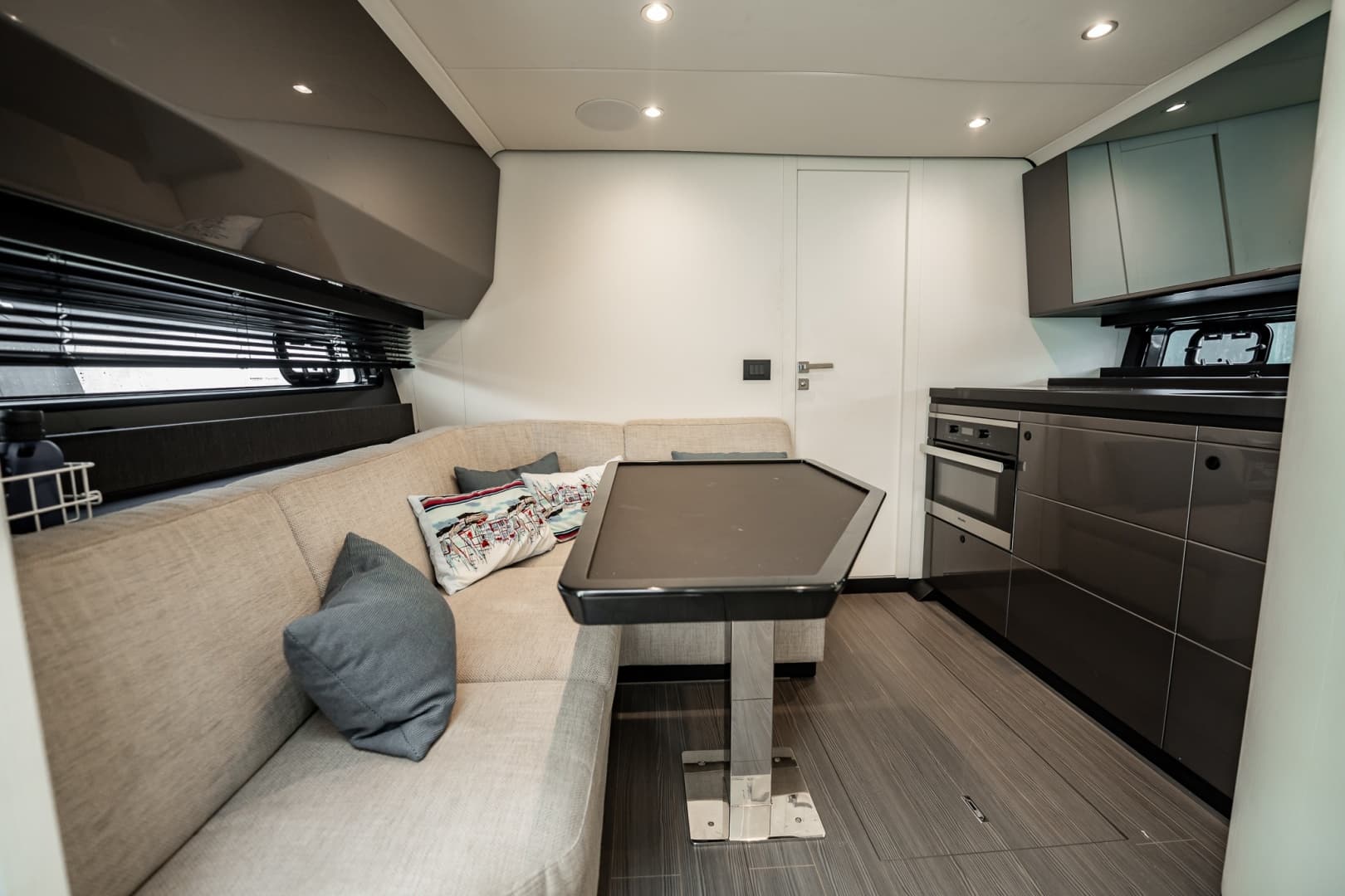 2021 Azimut VERVE 47 photo 42