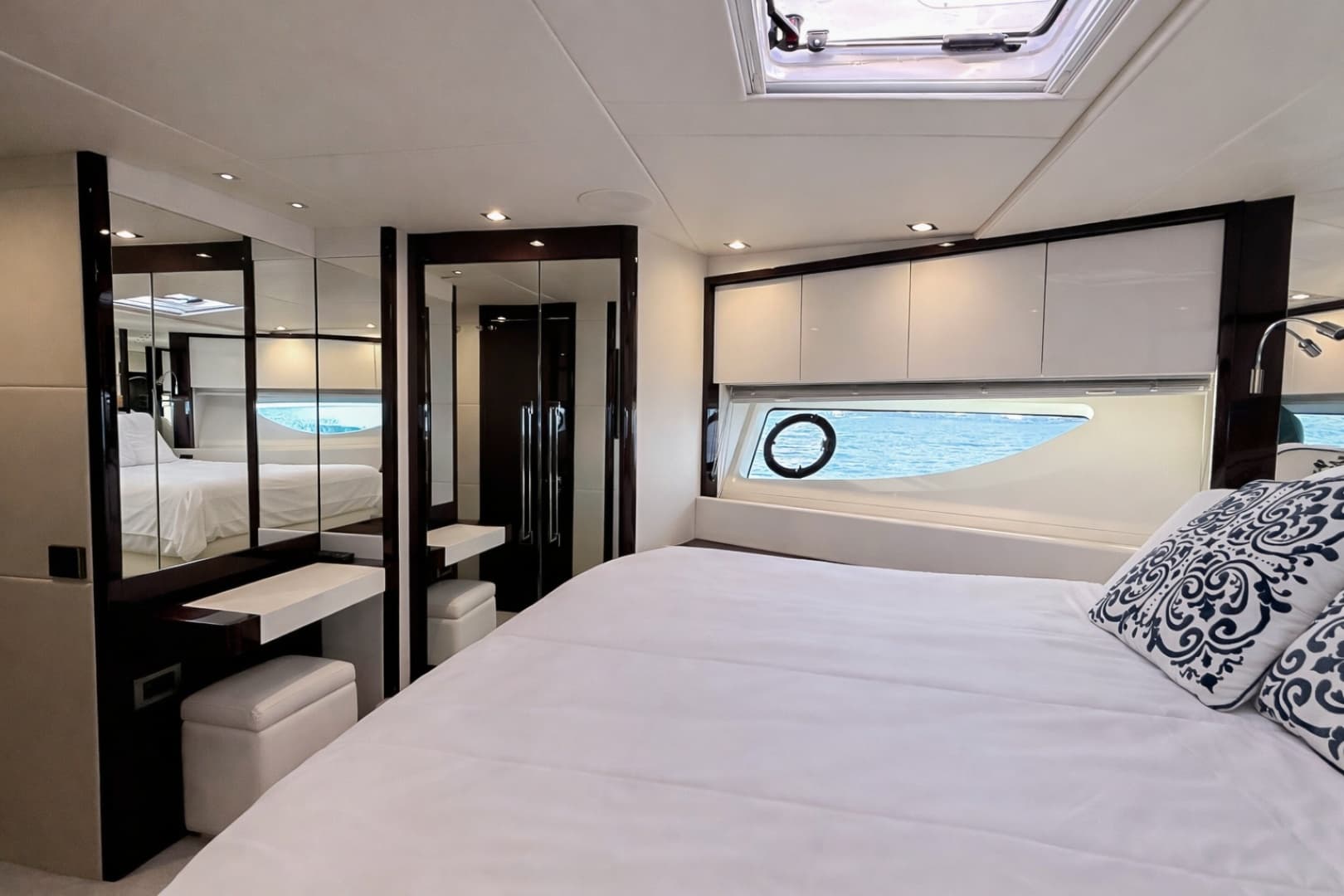 2019 Sunseeker 76 YACHT photo 38