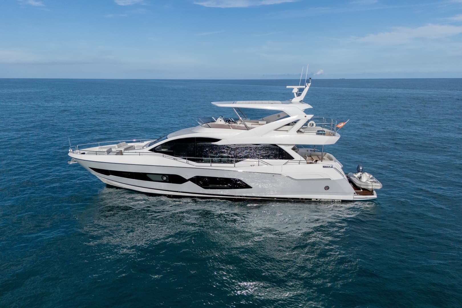 2019 Sunseeker 76 YACHT photo 6