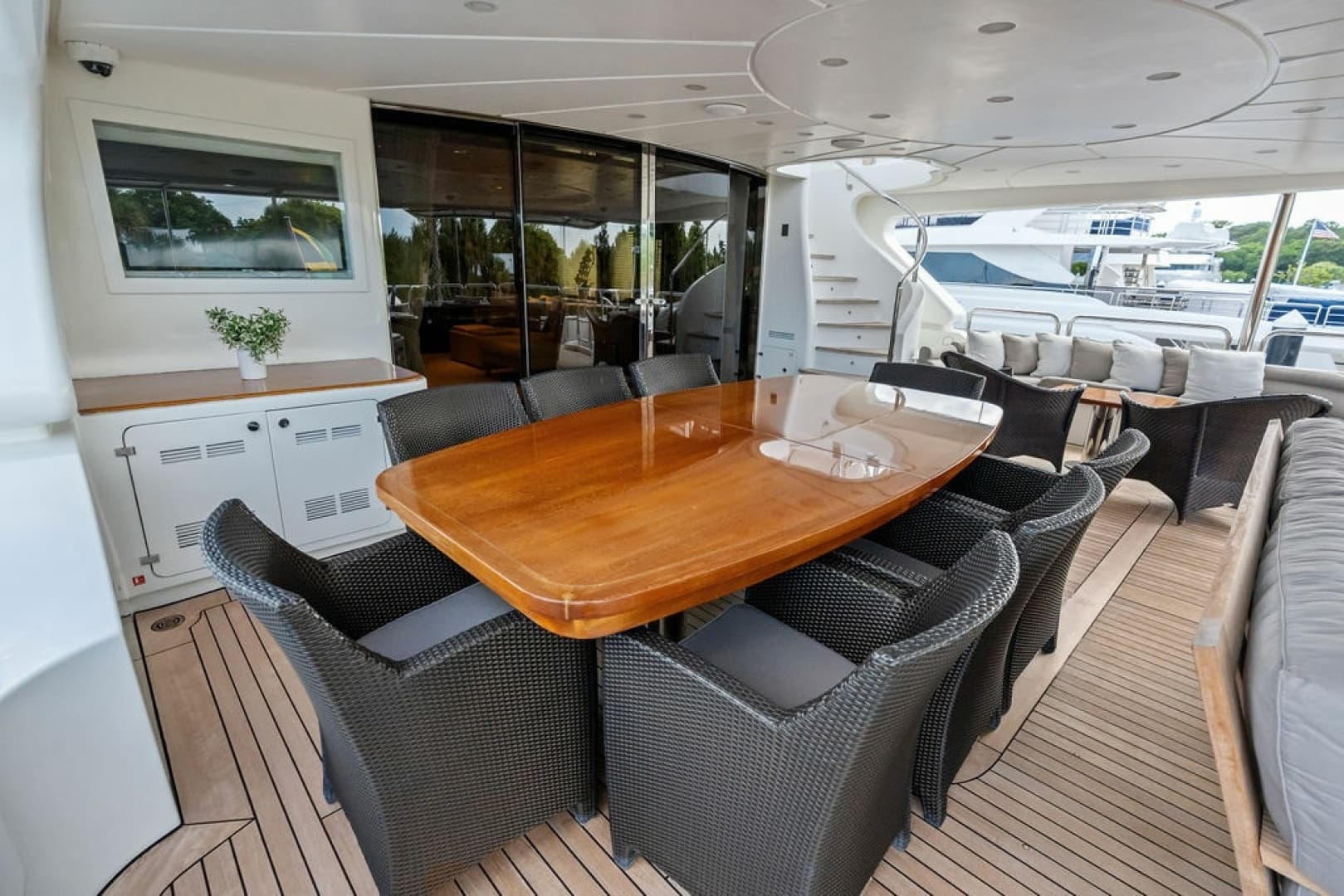2008 Benetti 121 Classic photo 14