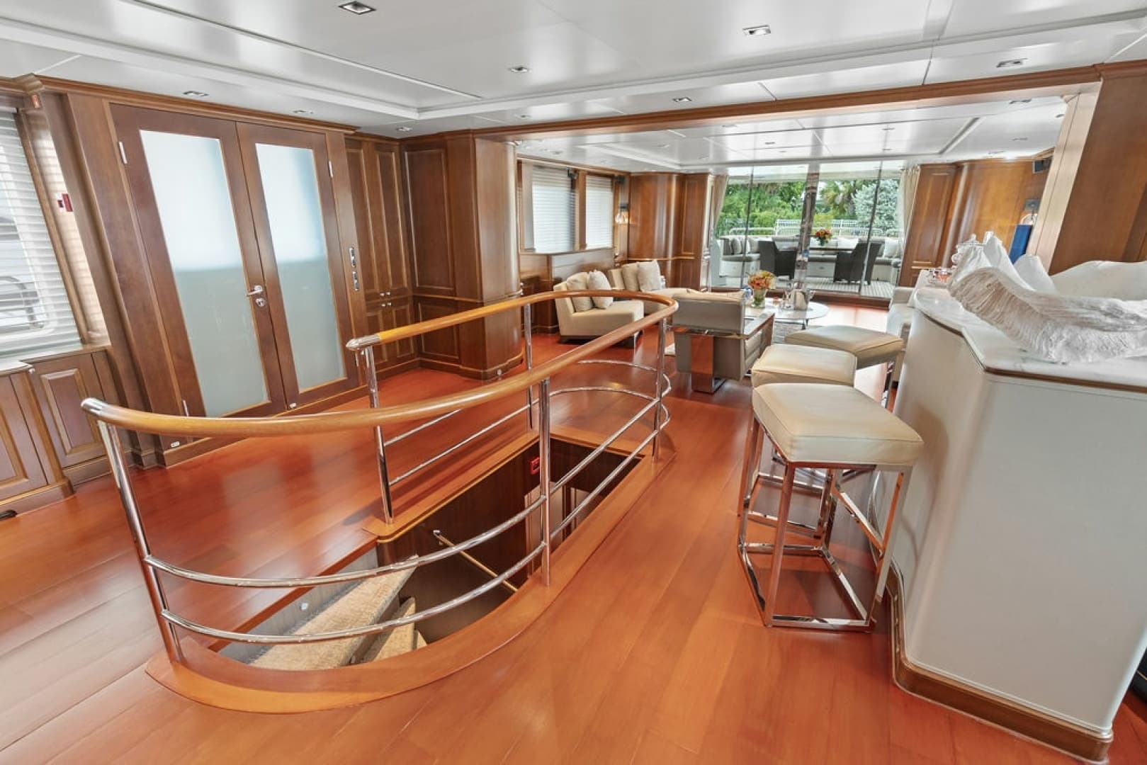 2008 Benetti 121 Classic photo 24