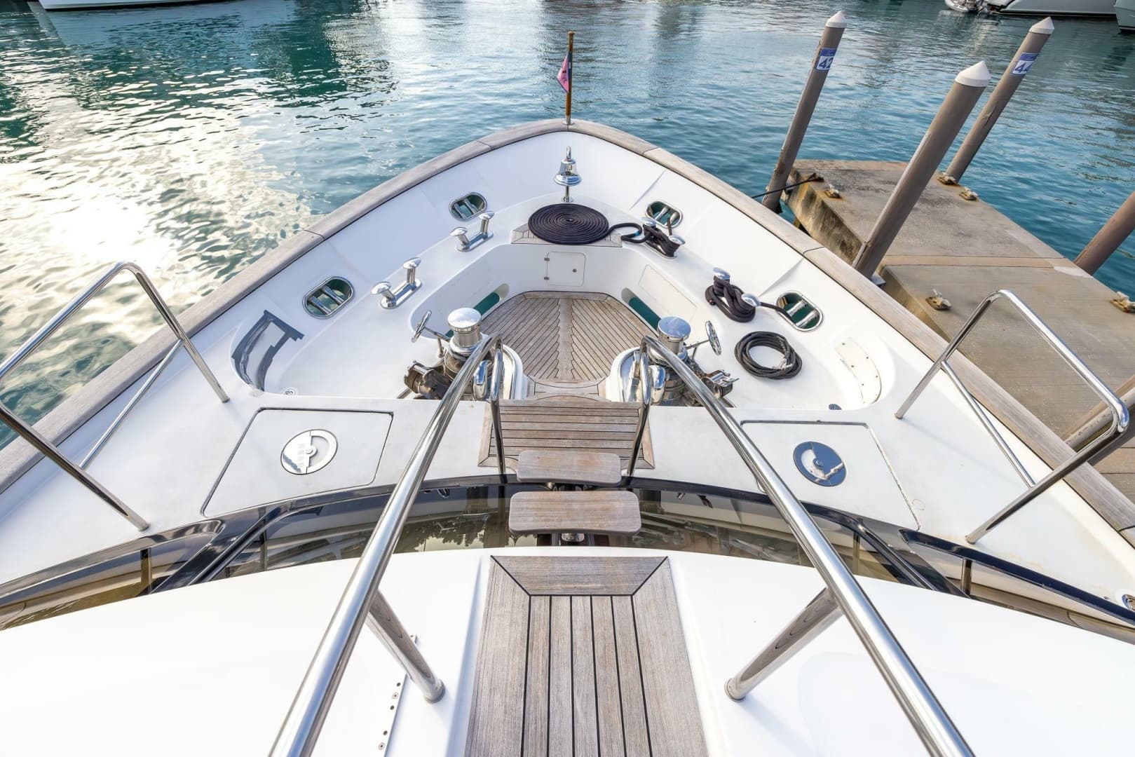 2008 Benetti 121 Classic photo 5