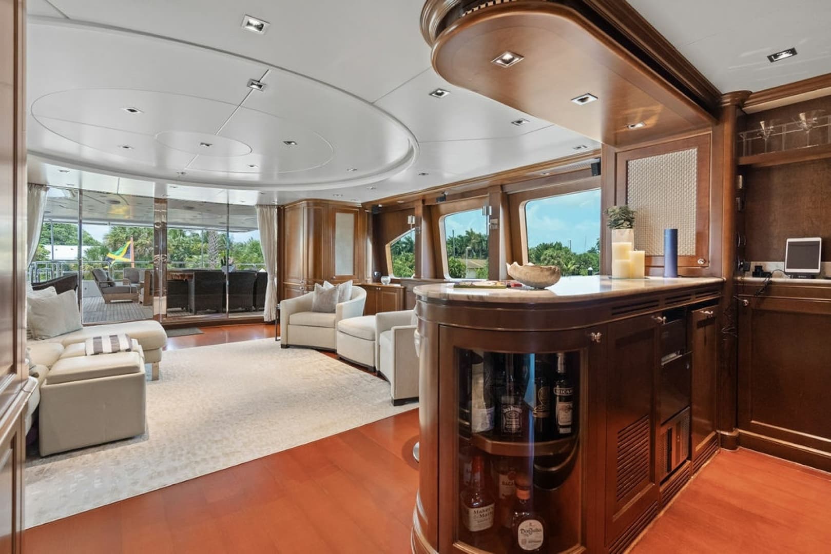 2008 Benetti 121 Classic photo 38