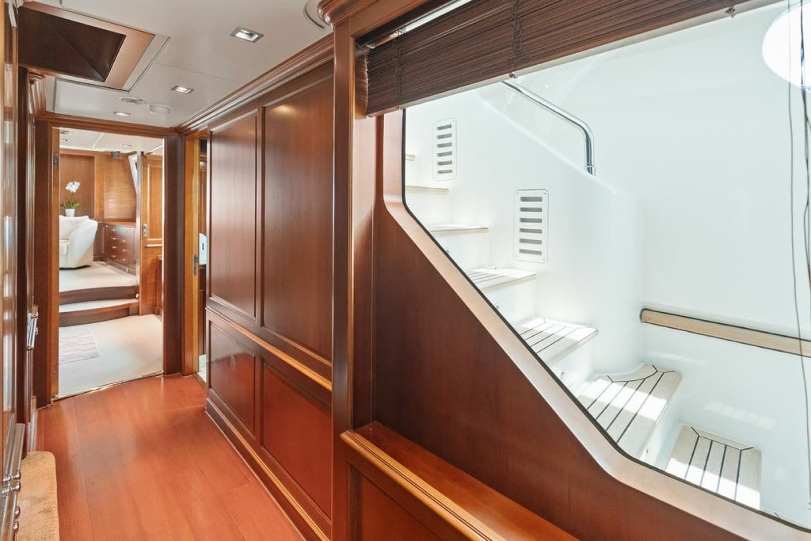 2008 Benetti 121 Classic photo 39