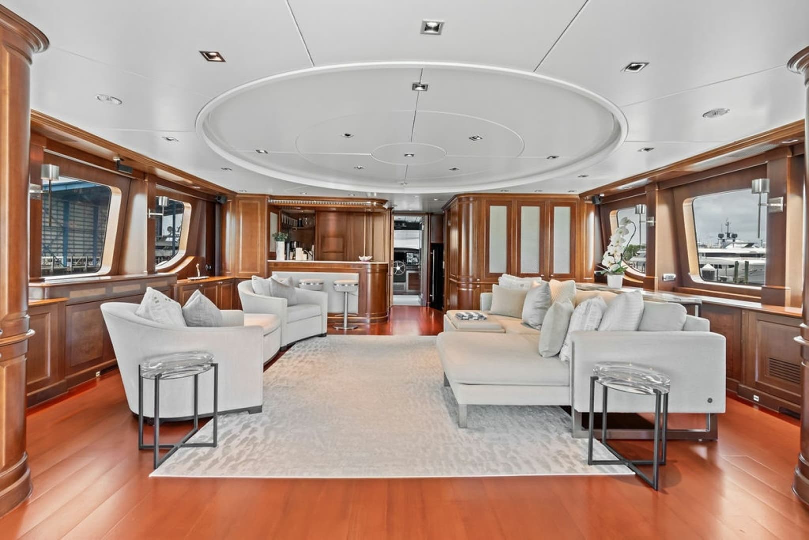 2008 Benetti 121 Classic photo 32