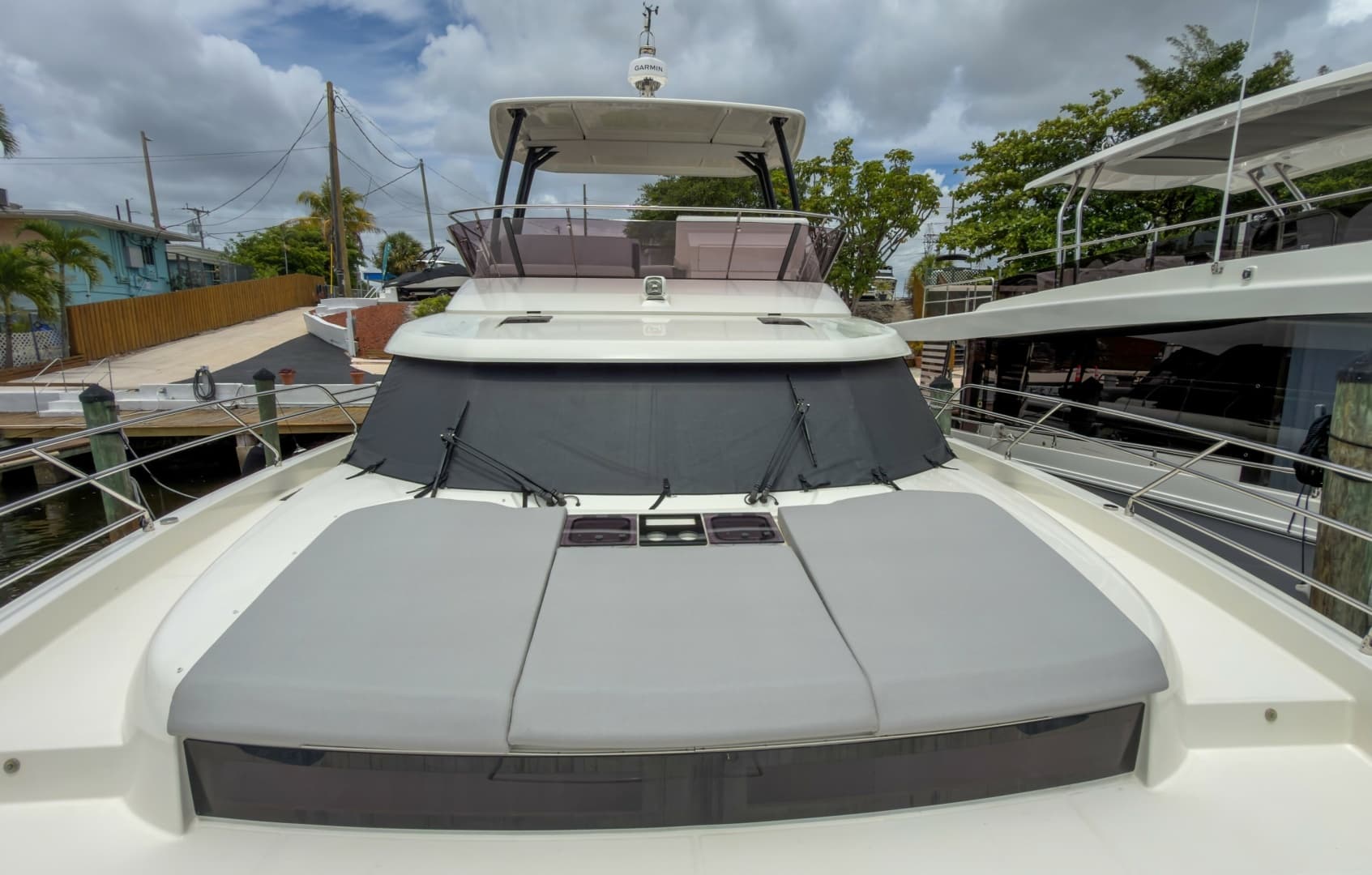2025 Prestige M48 photo 41