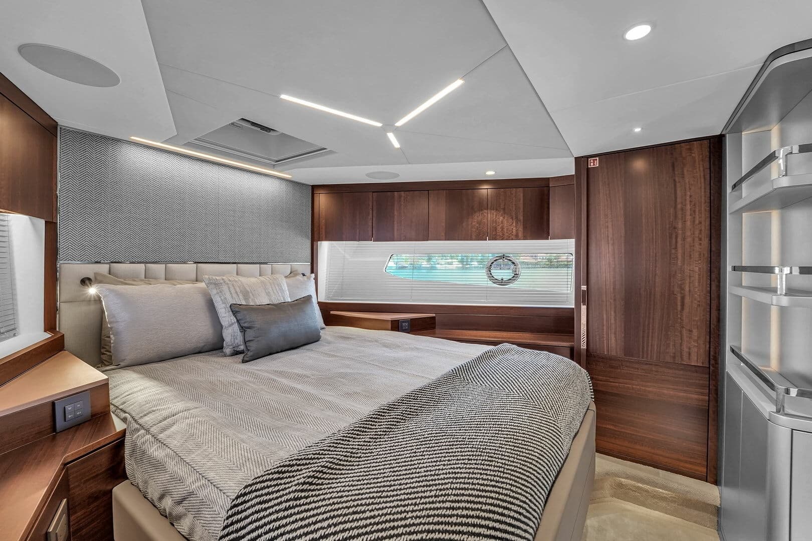 2023 Sunseeker Manhattan photo 77