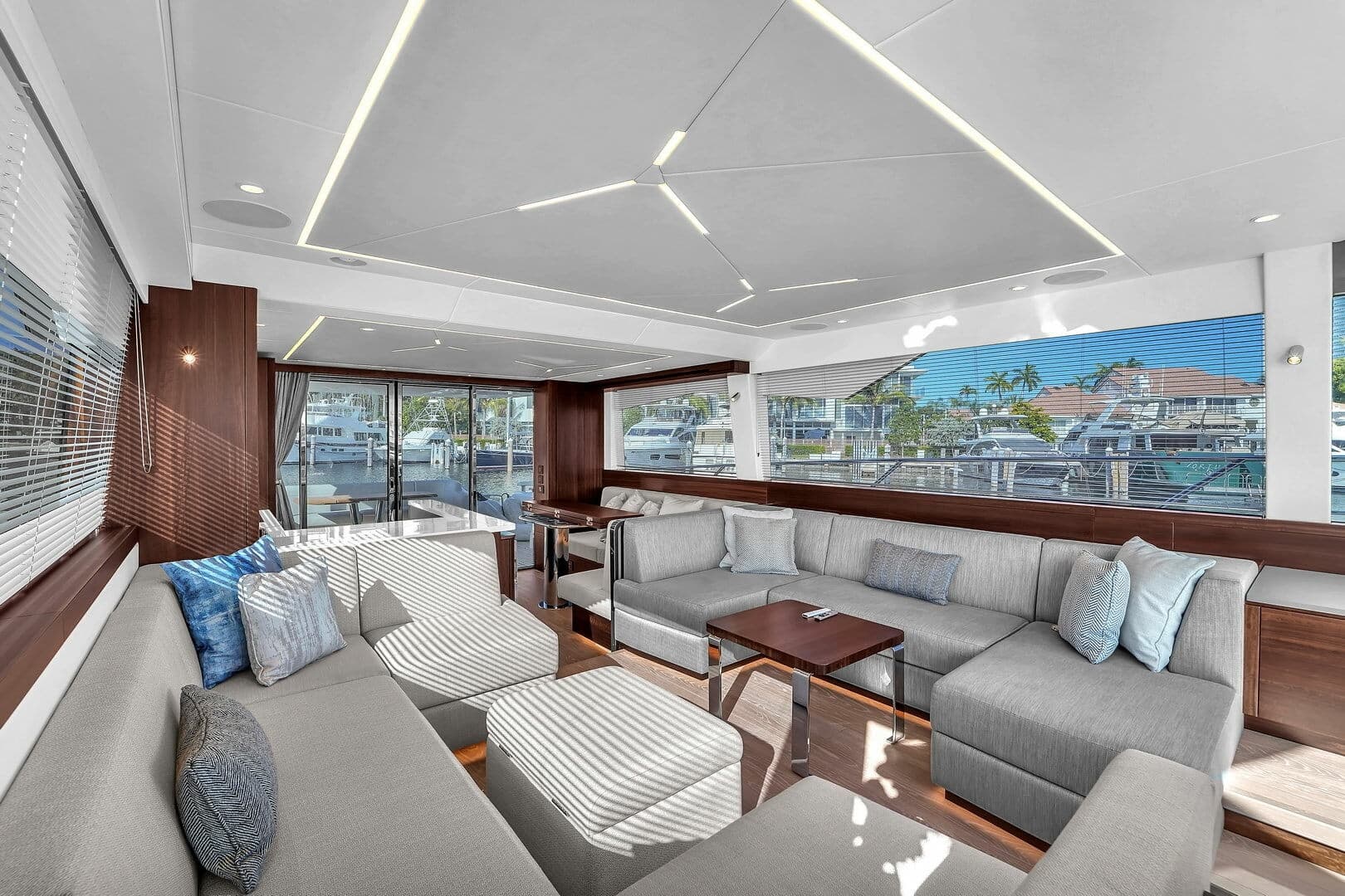 2023 Sunseeker Manhattan photo 54