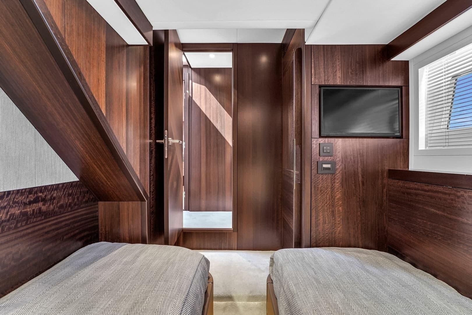2023 Sunseeker Manhattan photo 80