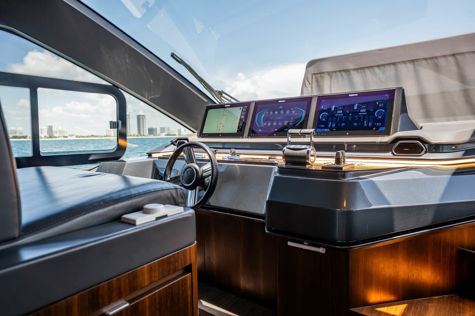2023 Astondoa AS8 photo 71