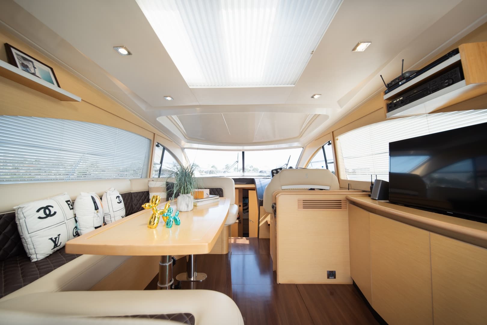2010 Beneteau Monte Carlo 47 photo 14