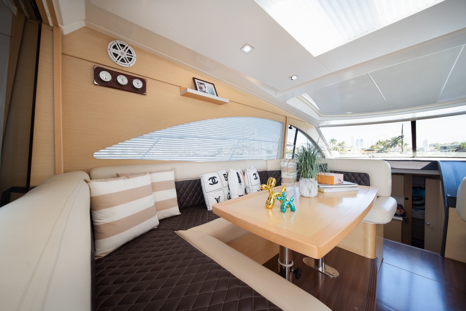 2010 Beneteau Monte Carlo 47 photo 15
