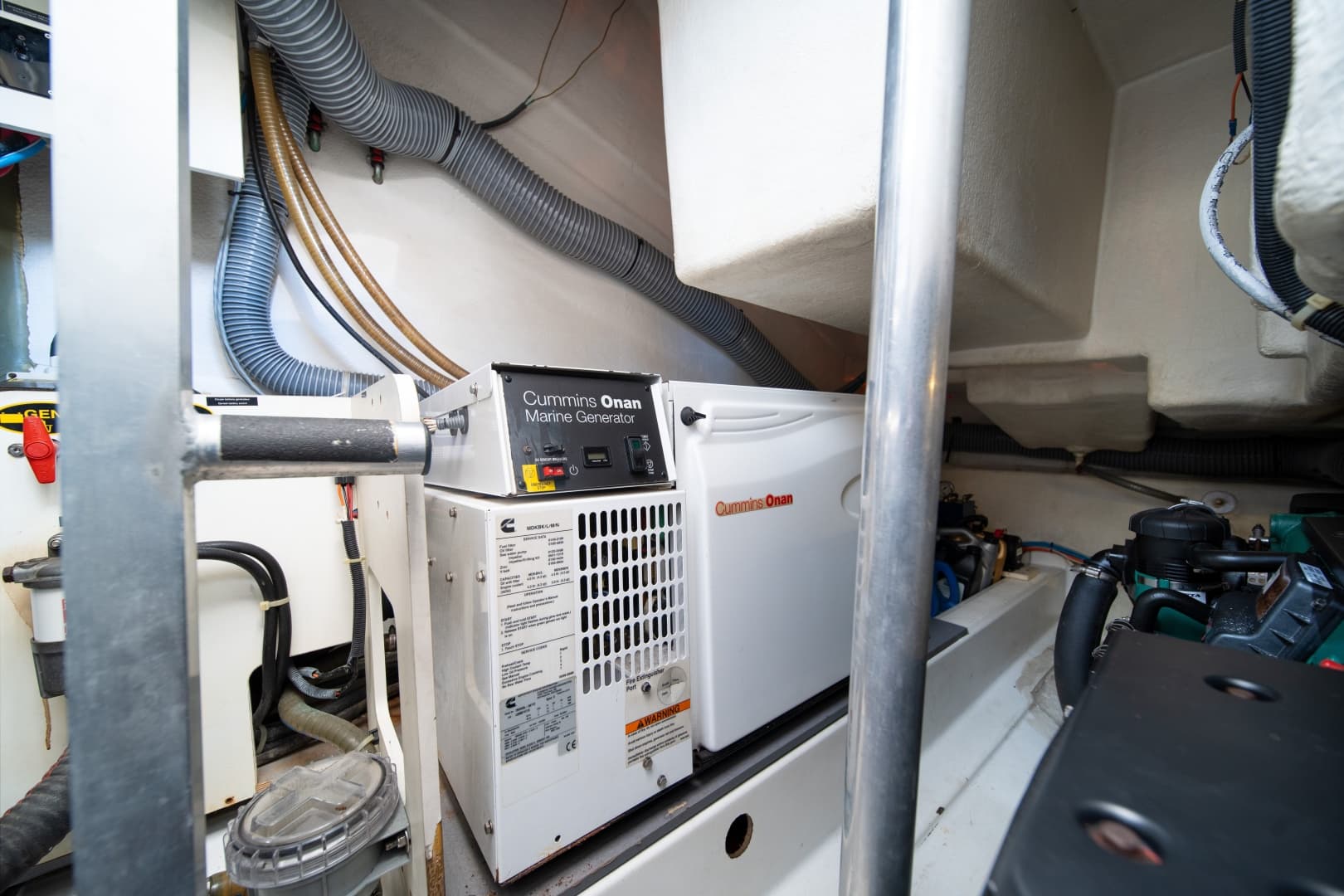 2010 Beneteau Monte Carlo 47 photo 32