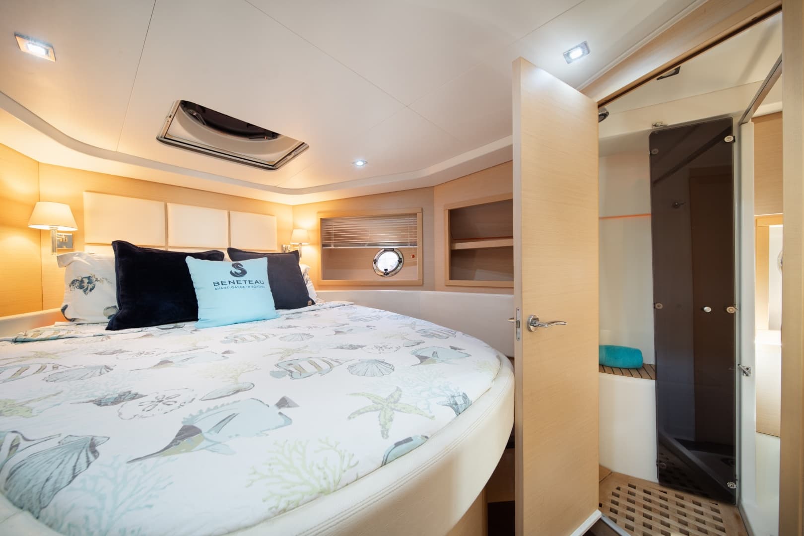 2010 Beneteau Monte Carlo 47 photo 22
