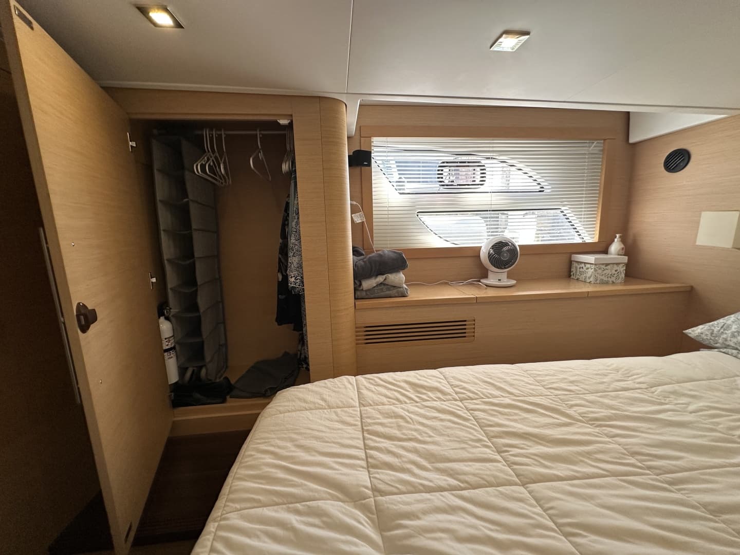 2011 Beneteau Monte Carlo 47 photo 39