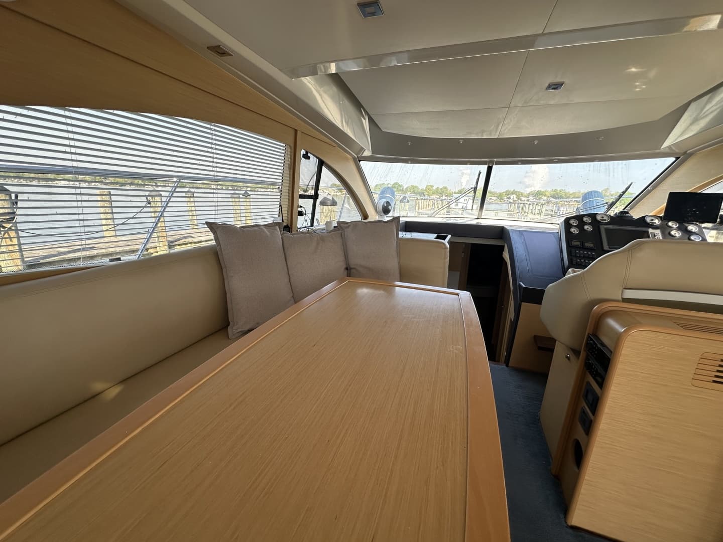 2011 Beneteau Monte Carlo 47 photo 17