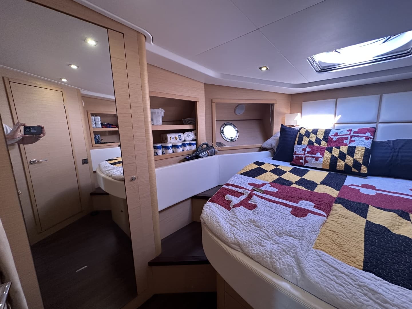 2011 Beneteau Monte Carlo 47 photo 34